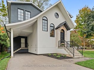 197 Glen Oak Dr, Oakville, ON L6K2J3