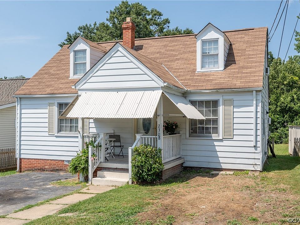 1st image of 2308 Oakwood Ln
