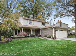 14151 Ashurst St, Livonia, MI 48154