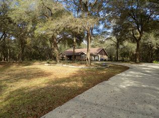 1525 Taylor Oaks Dr, Deland, FL 32724