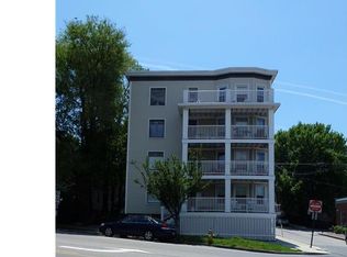 260 Park Ave APT 2, Portland, ME 04108