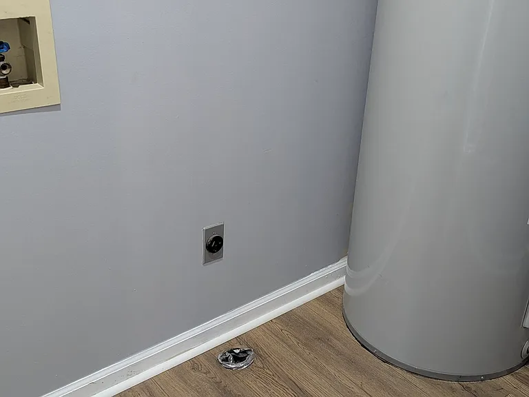 108 Cecil Ct — Photo 7