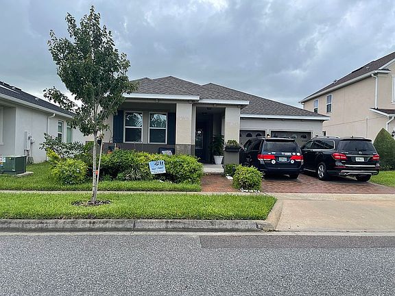2nd image of 3124 Irish Peach Dr