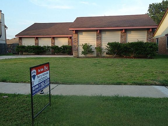 2nd image of 2311 Doverglen Dr