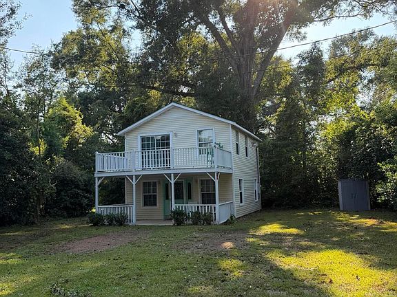 2nd image of 859 Mill St
