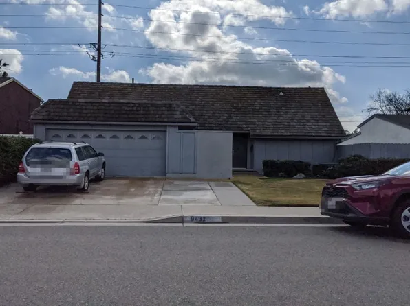 9432 Warbler Ave, Fountain Valley, CA 92708