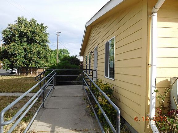 3rd image of 314 S 8th Ave