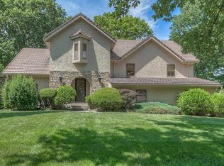 316 Avila Cir, Kansas City, MO 64114