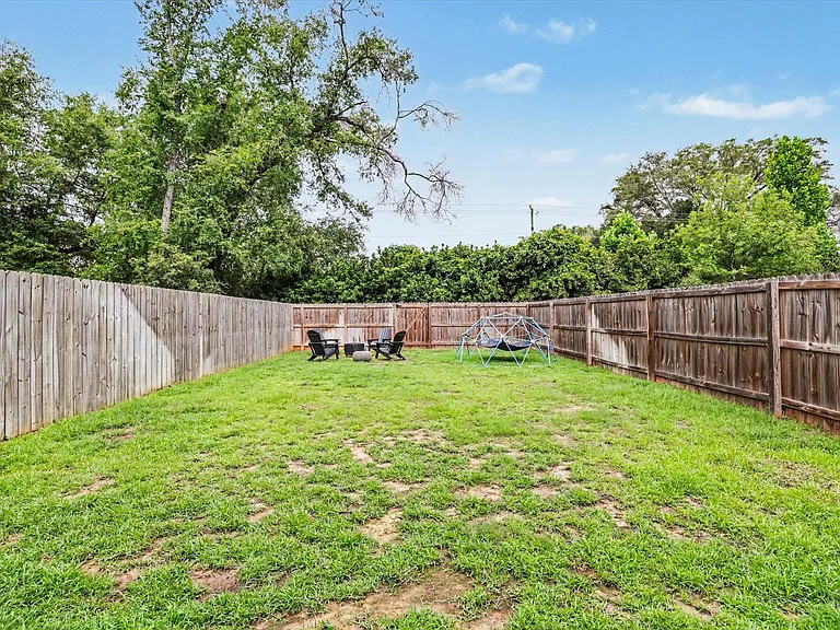 414 Grand Oaks Rd — Photo 46