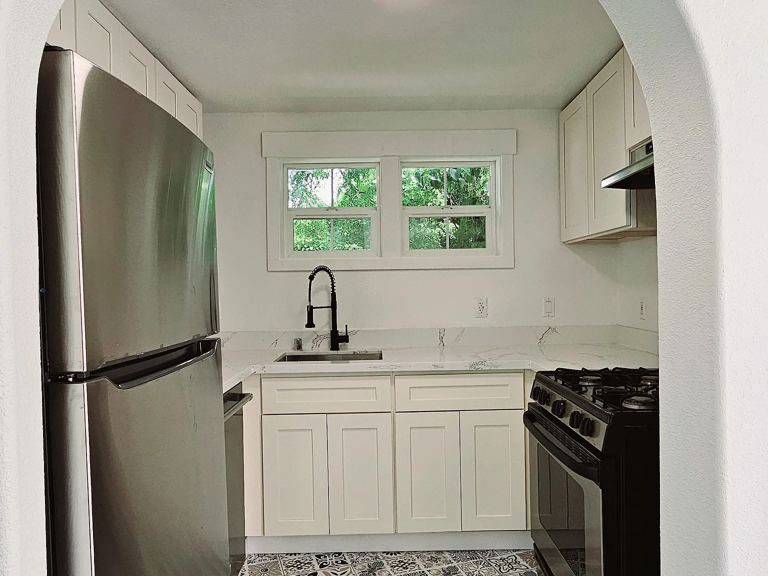 1 bed, 501 sqft, $1,875 — Photo 1