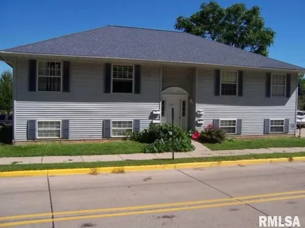 1113 2nd Ave, Silvis, IL 61282