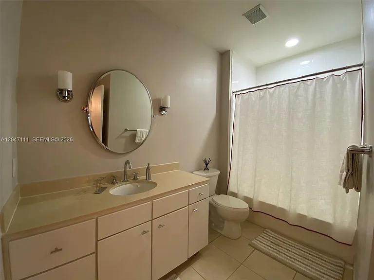 2001 Biscayne Blvd #3203 — Photo 10