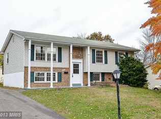 513 N Sterling Blvd, Sterling, VA 20164