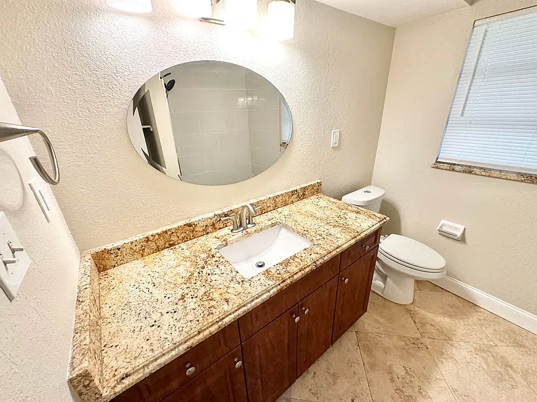 3140 Caledonia Ave — Photo 11