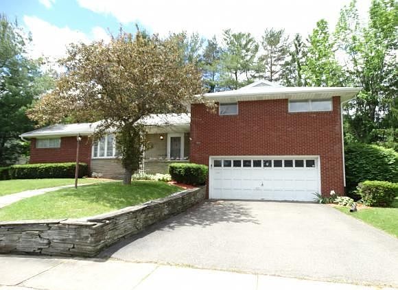 1st image of 717 Harpur Dr