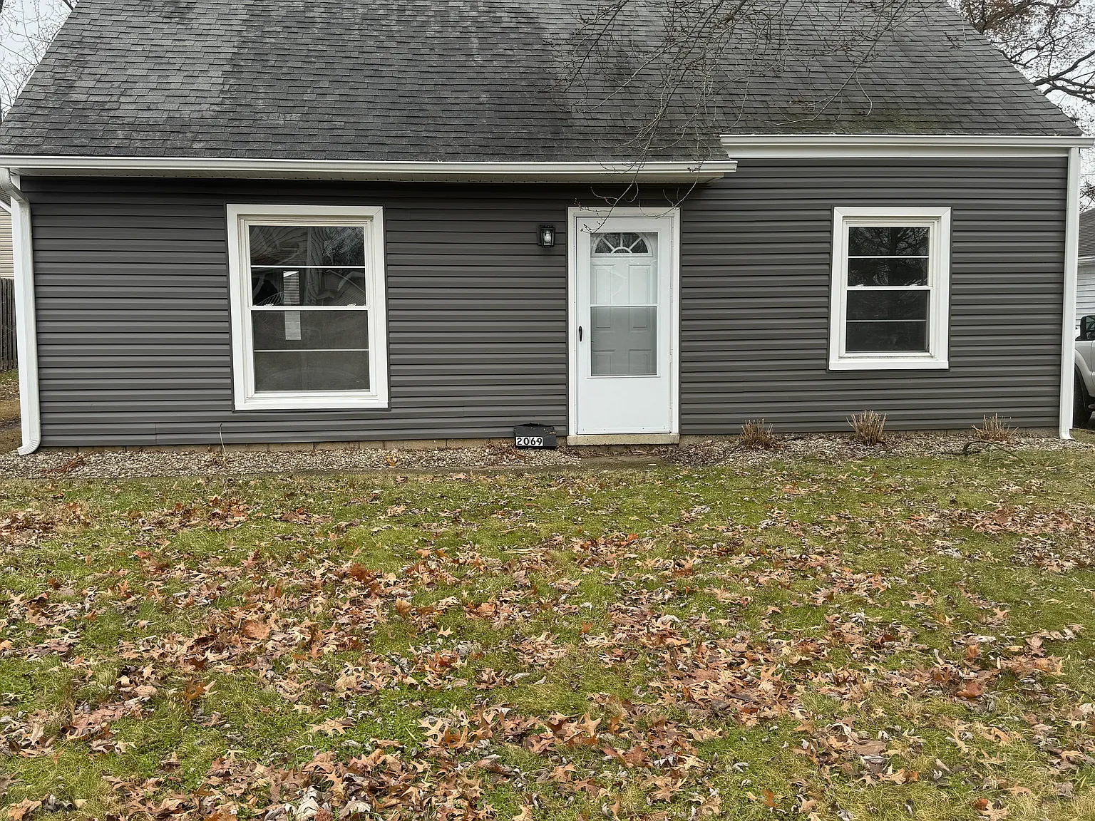 4 bed, 1120 sqft, $1,700 — Photo 1