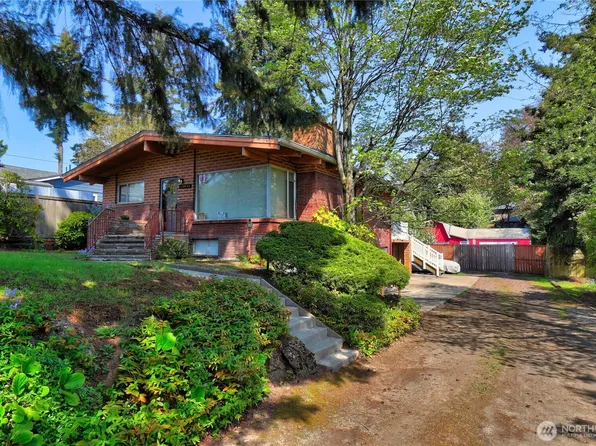 13936 4th Avenue SW, Burien, WA 98166