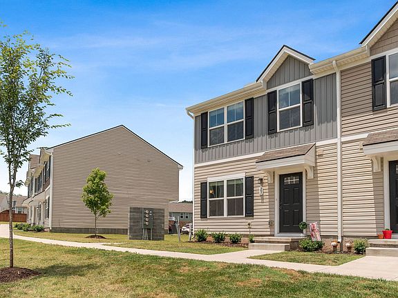 2nd image of 2935 Winterberry Dr #25