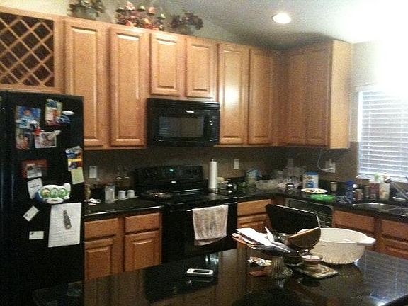 3rd image of 3615 Beneraid St