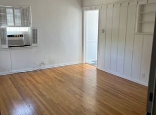 10360 Ashton Avenue, Los Angeles, CA 90024