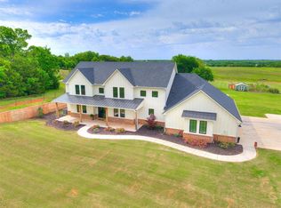 10908 E Danforth Rd, Arcadia, OK 73007