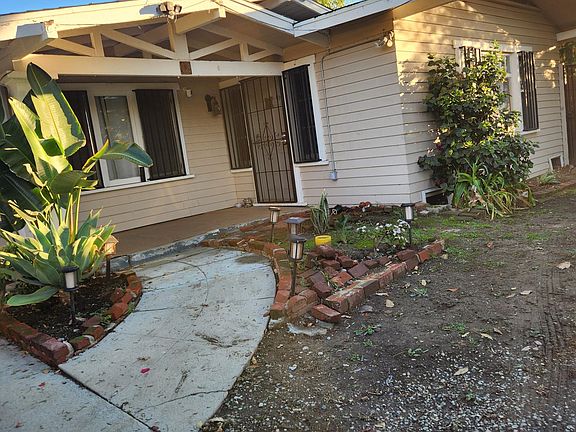 California Bungalow style in Silverlake
