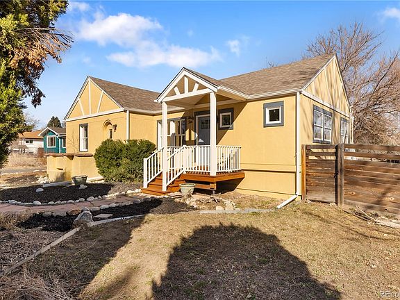 2nd image of 3010 Pierce Street