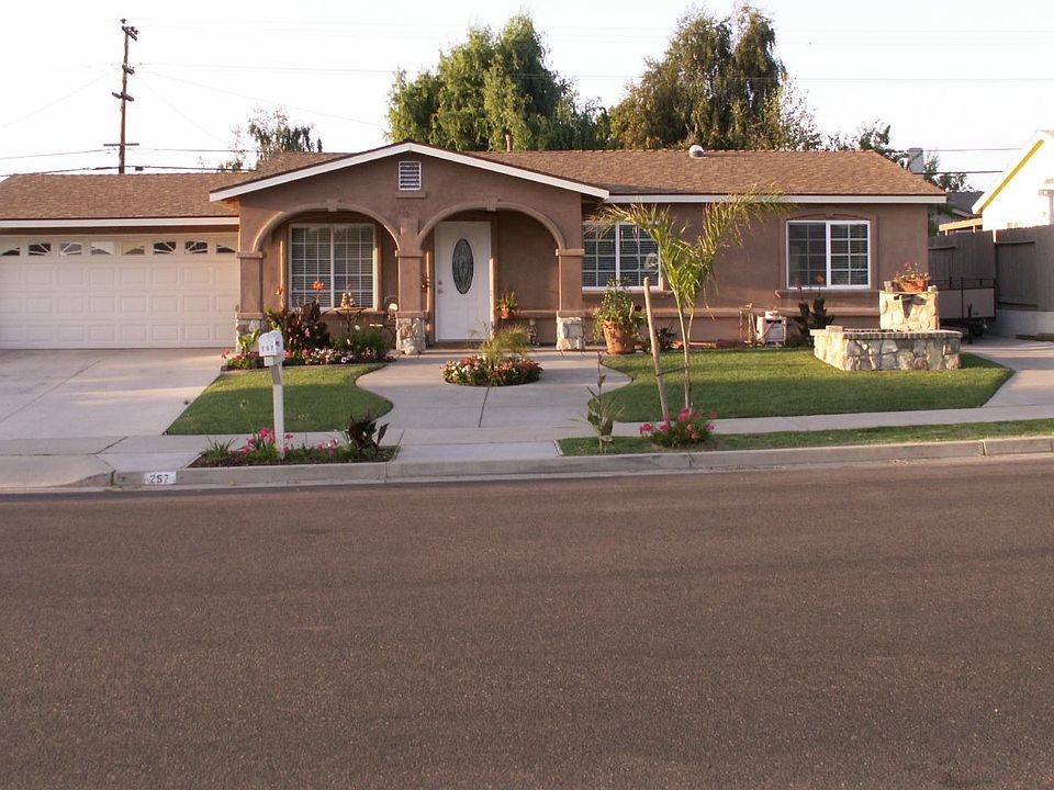 Front Curb Appeal