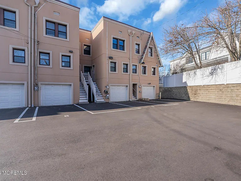1001 Norwood Ave #7 — Photo 28