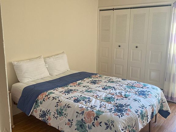 3rd image of 151 Calle Ojo Feliz Unit N
