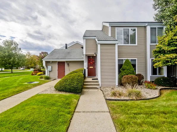 120 Nassau Dr #120, Springfield, MA 01129
