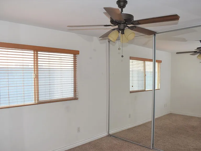 1450 Iris Ave #4 — Photo 11