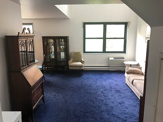 Rented by Corcoran | media 23