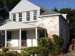 16 Olympia Park Plz, McKeesport, PA 15132