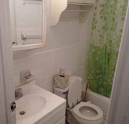 4th image of 540 Washington Ave