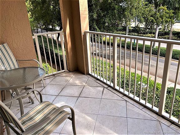 5th image of 19501 E Country Club Dr #9308