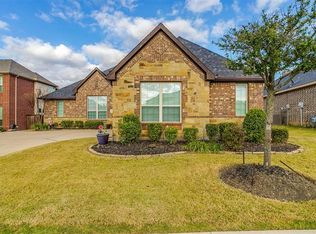 1109 Teton Dr, Burleson, TX 76028