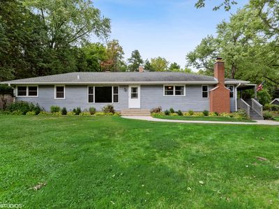 310 View St, Crystal Lake, IL, 60012