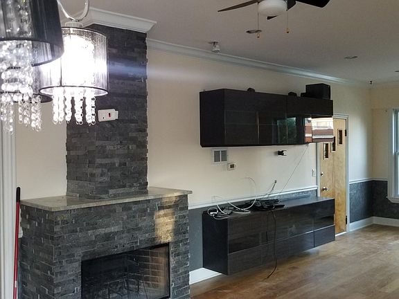 2nd image of 3428 N Neenah Ave #1