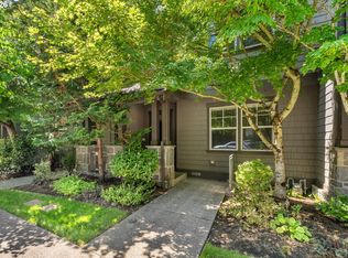 629 SW Trillium Creek Ter, Portland, OR 97225