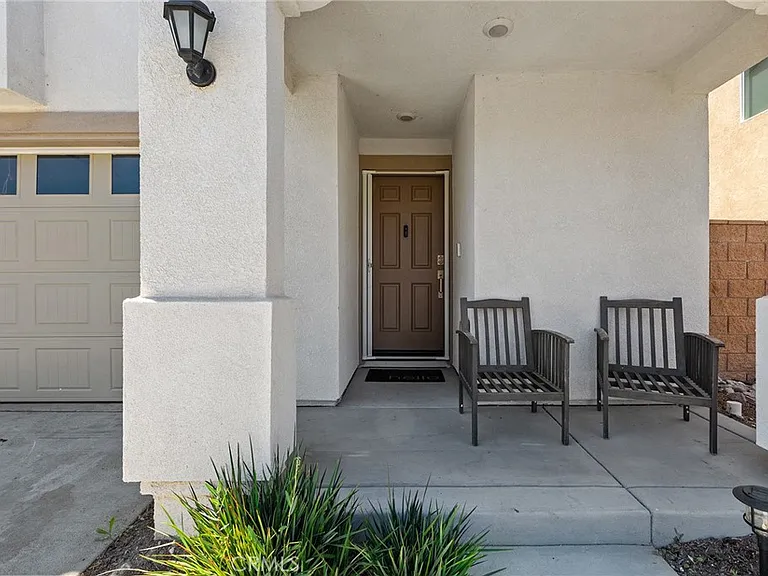 30851 Le Baron Ct — Photo 4