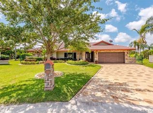 911 NW 114th Ave, Pompano Beach, FL 33071