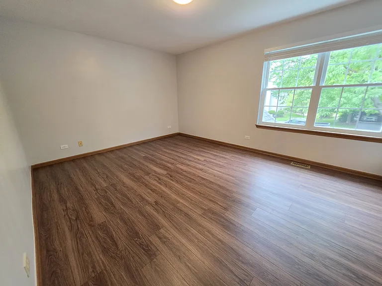 327 Shadybrook Ln #327 — Photo 18