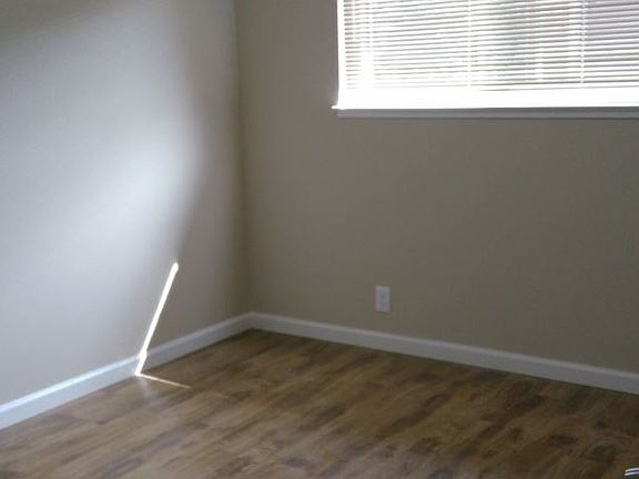2nd image of 5047 Lapa Dr APT 2