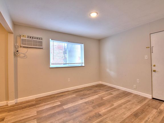 4th image of 7227 Anna Ave