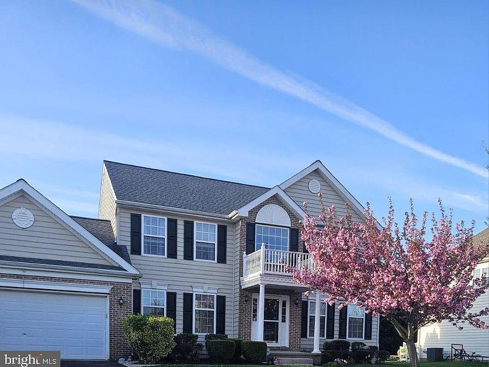 1st image of 115 Mallard Way