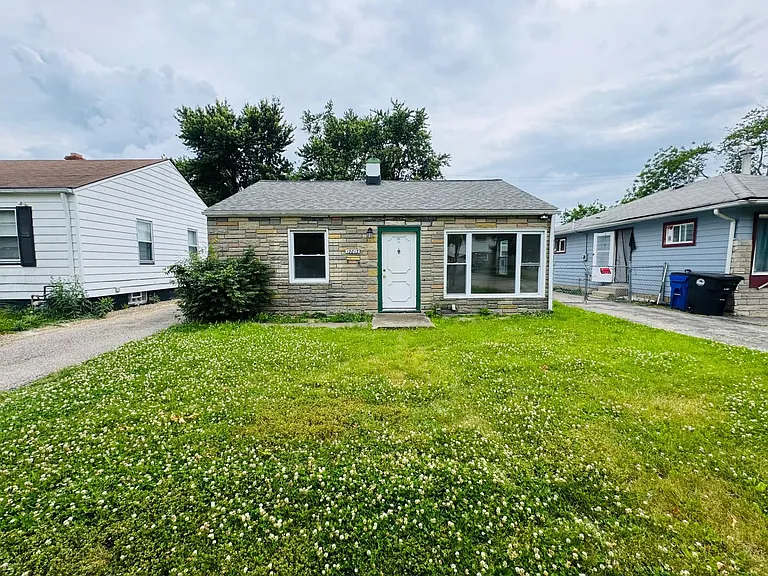 12813 Guardian Blvd — Photo 2