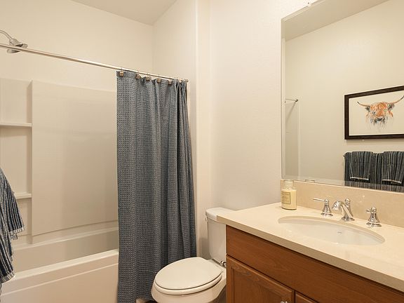 2nd image of 517 Sertoma Way Unit 122