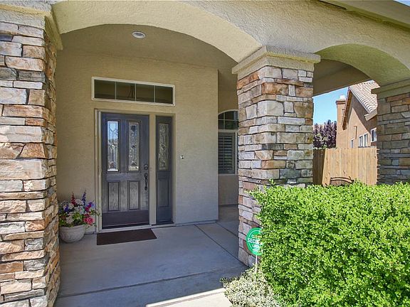 4th image of 6705 Cossani Ct
