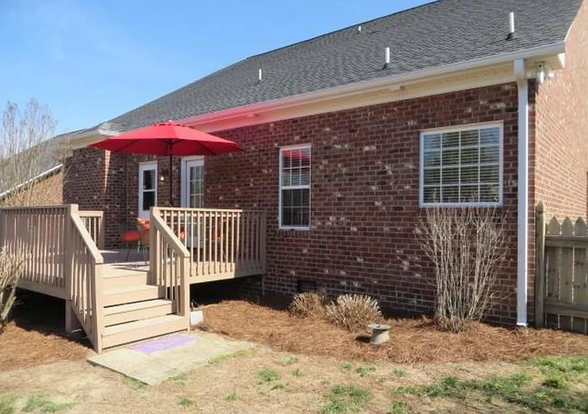Building Photo - 4642 Center Rock Ct